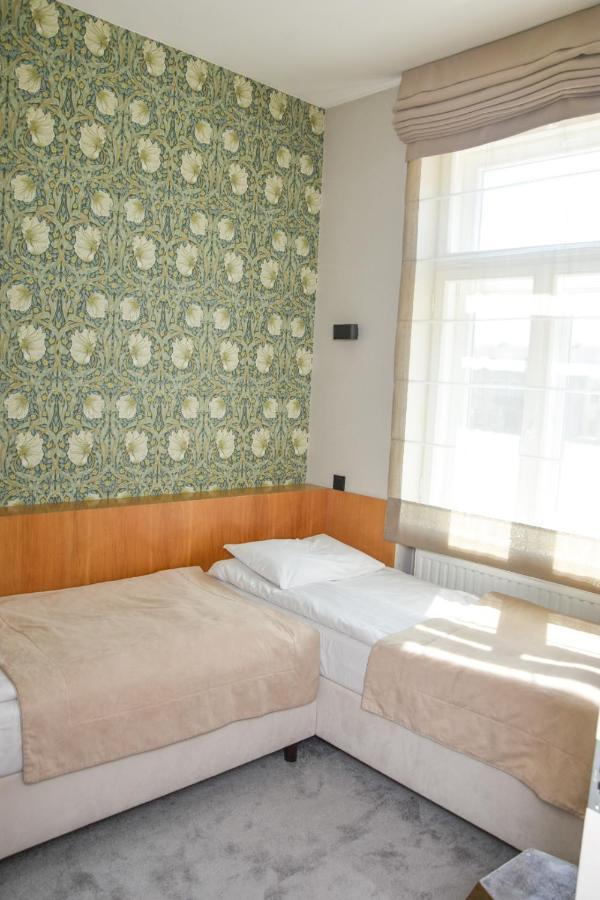 Hotel Nihil Novi ラドム エクステリア 写真