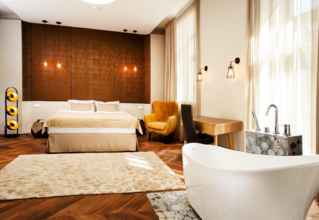 Hotel Nihil Novi ラドム エクステリア 写真